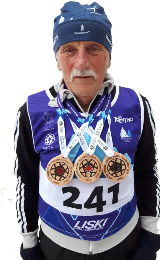 80 felett is van élet! Dobogón Borbáth István Ágoston